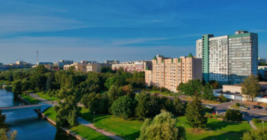 Niby nowe, a już się kruszy Niby nowe, a już się kruszy